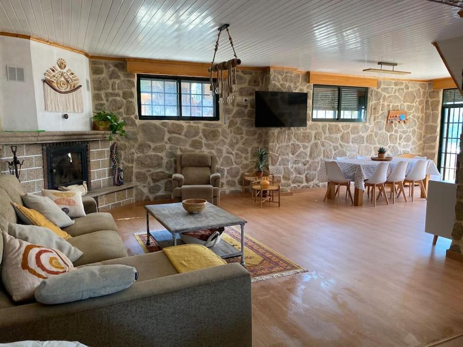 La Loba - Un Pequeno Paraiso A Tu Alcance Villa Fornelos de Montes Luaran gambar